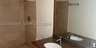 6305 Indian Creek Dr Gallery 7