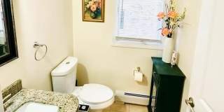 229 E Columbia B Gallery 8