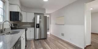 Spacious 3 Bed, 2 Bath in Newark - Move-In Ready Gallery 3