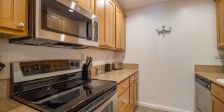 Fully Furnished Ground Level Available Now! Gallery 8