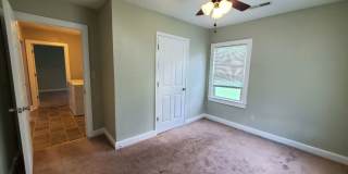 Charming 3BR/1BA Home for Rent – Conveniently Located Near the US Coast Guard Base Gallery 10
