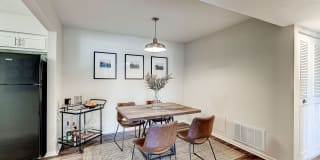 Estates of Creekside Gallery 17