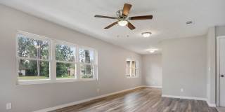 Large 4-bedroom home in San Jose neighborhood Gallery 15