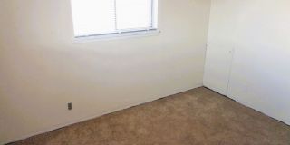 Adorable Single Level Northeast Home With Refrigerated Air Located In Quiet Neighborhood Gallery 20