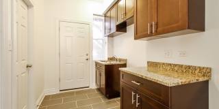 1030 E 47th St Gallery 20