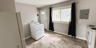 Move-In Ready 3BR Bungalow | Fenced Backyard, Garage & Great Warren Location, AVAILABLE NOW! Gallery 6