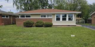 Charming 3-Bedroom Ranch with Modern Updates and Ample Parking Gallery 1