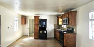 654 W 21st Gallery 10