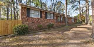 Beautifully Updated 4 Bed 3 Bath Home in Fayetteville Gallery 4