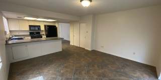 Cute 2 bedroom Condo in West Valley. Gallery 7