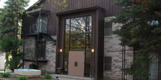 10333 West North Avenue Gallery 1