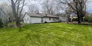 3 Bedroom Home With A Large Fully-Fenced Yard Gallery 10