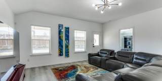 810 Wolf Creek Drive Gallery 6
