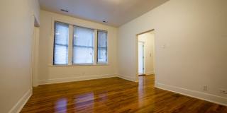 5901 S Michigan Ave Gallery 9