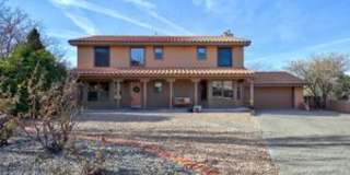 EXECUTIVE FOOTHILLS 4 Bedrooms 2.5/BA 2/CG 2/Story Gallery 1