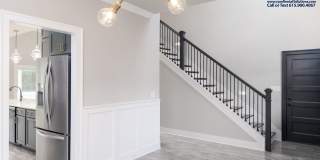 Gorgeous, Luxury 3 bd home with bonus room and screened-in patio! Triple Siegel Schools! Gallery 13