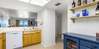 Fully Furnished Beach Escape – Gulf Views & Coastal Vibes 2 Beds | 2 Bath Gallery 21