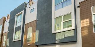 Newly build 3 bedroom South Redondo Townhome Gallery 1