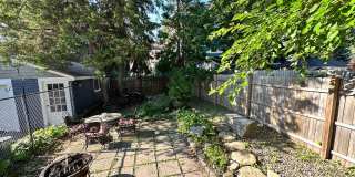 Fully Furnished 3 Bedroom Historic Home in Minneapolis Gallery 23