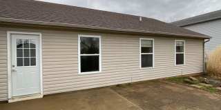 3 Bedroom 2 Bathroom House Available Gallery 1
