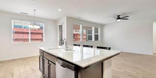 MOVE IN READY!! 3 BEDROOM 2 BATH HOME Gallery 14