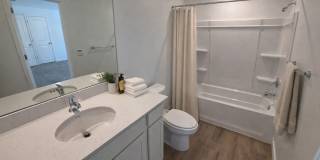 NEW TOWNHOME READY TO MOVE IN! Gallery 16