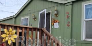 506 SE Black Butte Blvd Gallery 1