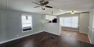 Updated 2BR/1BA Mobile Home Gallery 7