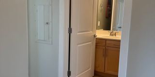 Furnished 2 Bedroom in Winstead Commons! Convenient to Lawndale Dr, Battleground Ave, and More! Gallery 8