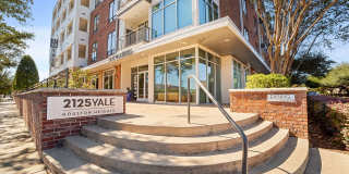 2125 Yale Apartments Gallery 6