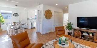 329 SE 2nd St Gallery 1