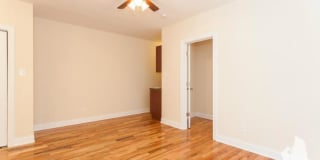 949 West Cornelia Ave. Gallery 5