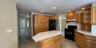 Tri-Level Spring Blvd Home Gallery 29