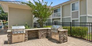 Linkhorn Bay Apartments Gallery 8