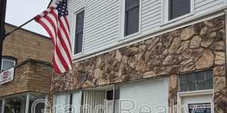 129 Cedar Avenue Gallery 1