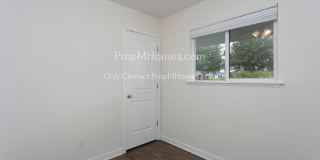 Beautiful Beaverton Ranch-Style Three Bedroom Home! Gallery 16
