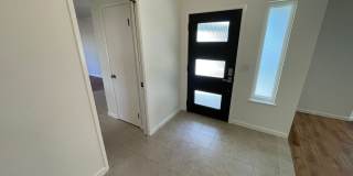 Spacious three bedroom home in desirable Windsor neighborhood! Gallery 9