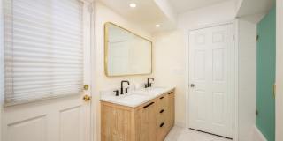 1800 Glenwood Lane Gallery 27