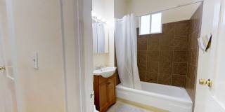 1526 East Genesee St Apt 1Apt 1 Gallery 8