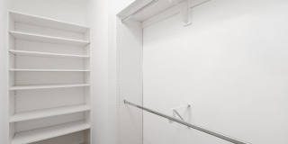 10645 Wilshire Blvd Gallery 24