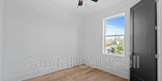 2345 Bahia Vista St Gallery 25