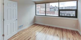 The Hudson Gallery 23