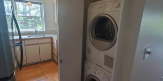 1bedroom in quiet residential setting.  W/D in unit Gallery 5