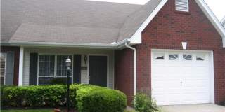 2 bedroom with flex room and garage Gallery 1