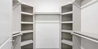 The Oliver Gallery 30