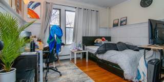 Nicely renovated  with in-unit laundry in a prime location in Fenway! Gallery 28