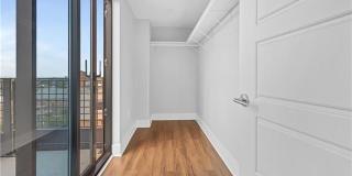 2115 ST THOMAS Gallery 9