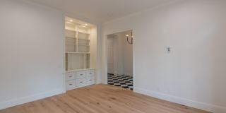 2390 Crombie Court Gallery 19