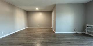 Tarzana Five Apartments Gallery 13