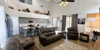 MONTHLY - MID-TERM, Beautiful fully furnished 4-bedroom, 2.5-bath home located near downtown Gilbert! MONTHLY - MID-TERM, Beautiful fully furnished 4-bedroom, 2.5-bath home located near downtown Gilbert! Gallery 9